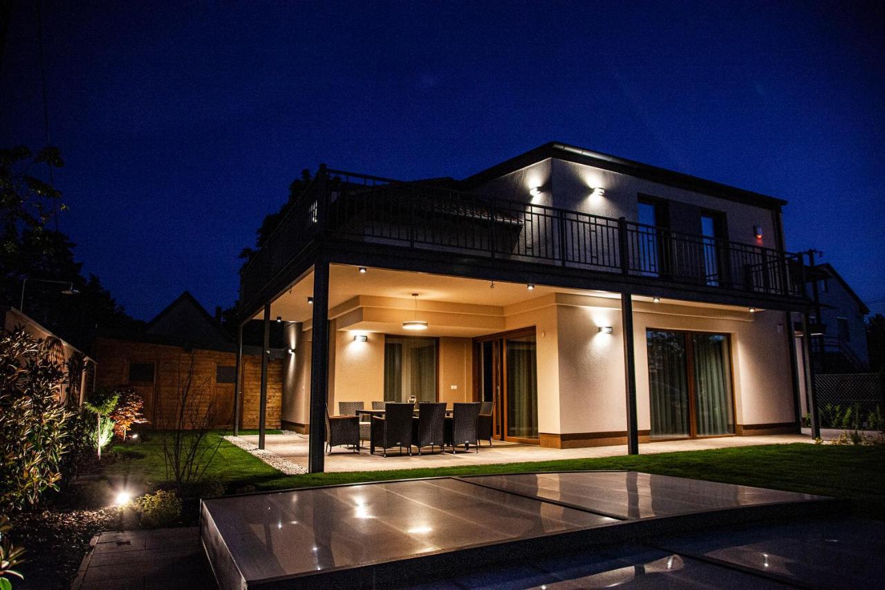 Balaking Villa Zamárdi Buitenkant foto